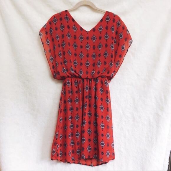 Aina Be Vibrant Red Patterned Flutter Sleeve V-Neck Dress - Picture 4 of 8